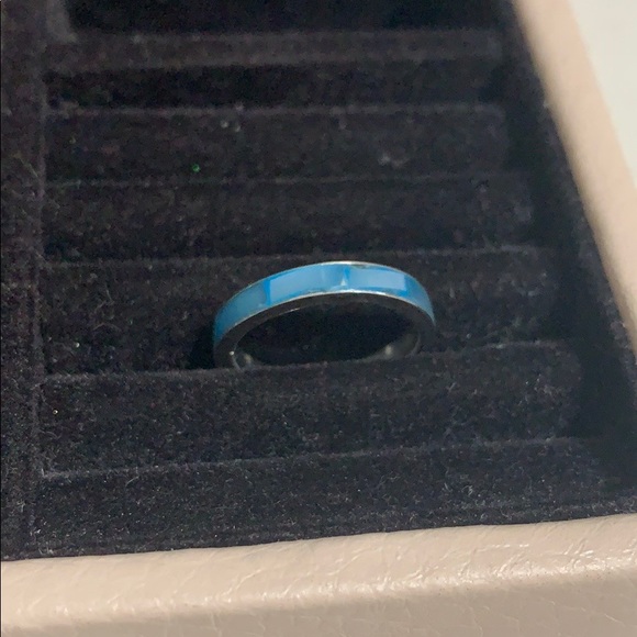 {Ring} - Picture 2 of 3